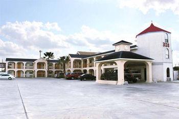 Summit Inn Hempstead Exterior photo